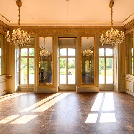 Chateau De Pourtales-2